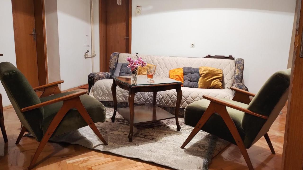 Digital Nomad Comfy Apartment,Foot Mountain Vodno And Millennium Cross,19 Min By Walk To Cener,Free Parking Skopje Zewnętrze zdjęcie