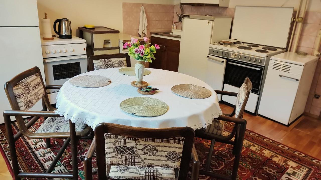 Digital Nomad Comfy Apartment,Foot Mountain Vodno And Millennium Cross,19 Min By Walk To Cener,Free Parking Skopje Zewnętrze zdjęcie
