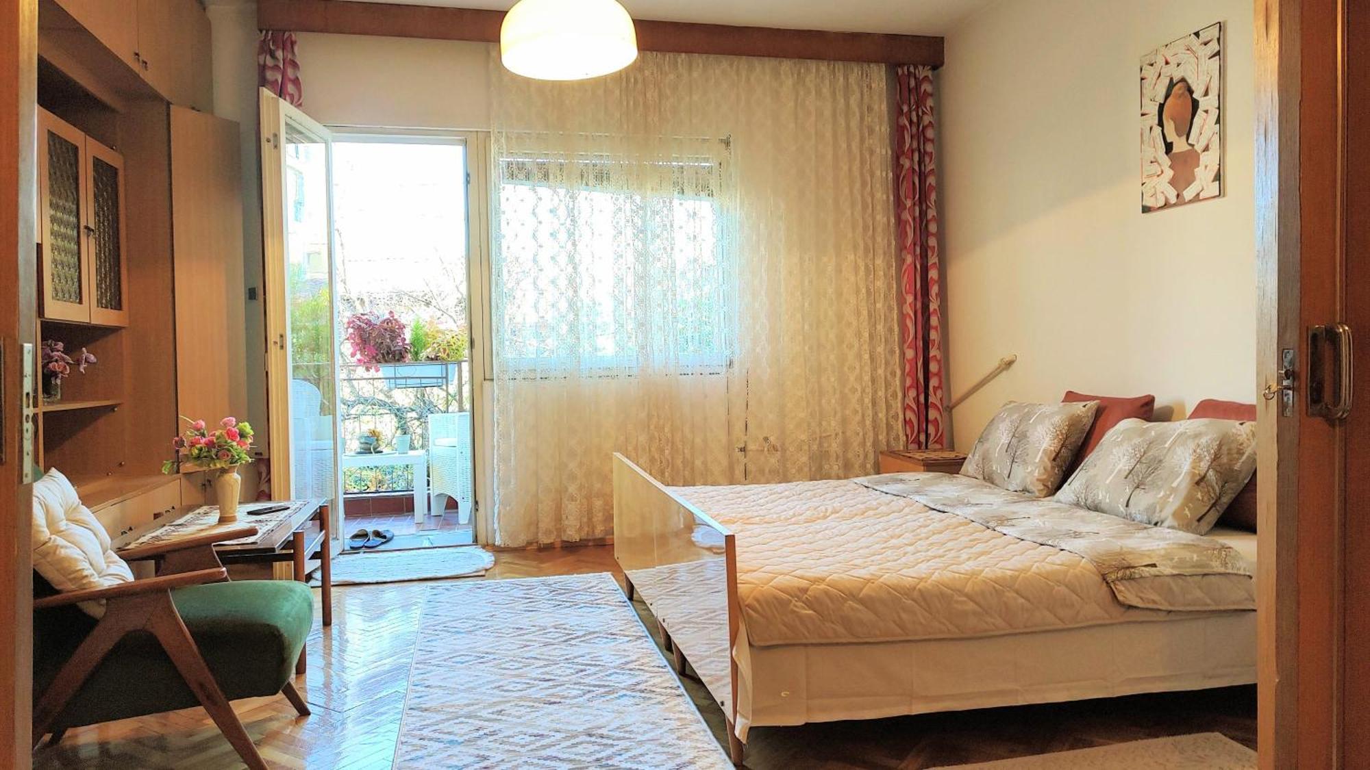 Digital Nomad Comfy Apartment,Foot Mountain Vodno And Millennium Cross,19 Min By Walk To Cener,Free Parking Skopje Zewnętrze zdjęcie