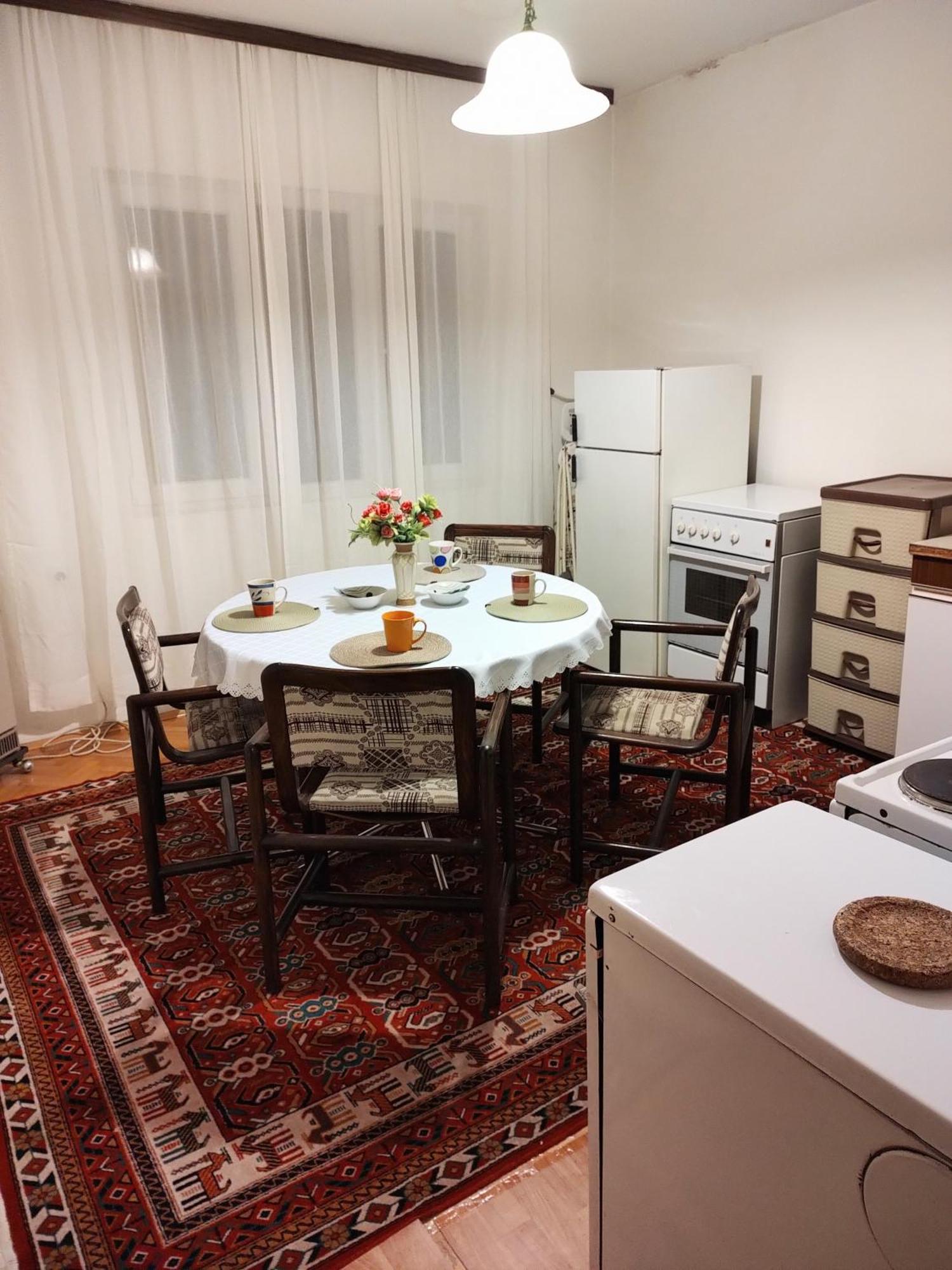 Digital Nomad Comfy Apartment,Foot Mountain Vodno And Millennium Cross,19 Min By Walk To Cener,Free Parking Skopje Zewnętrze zdjęcie