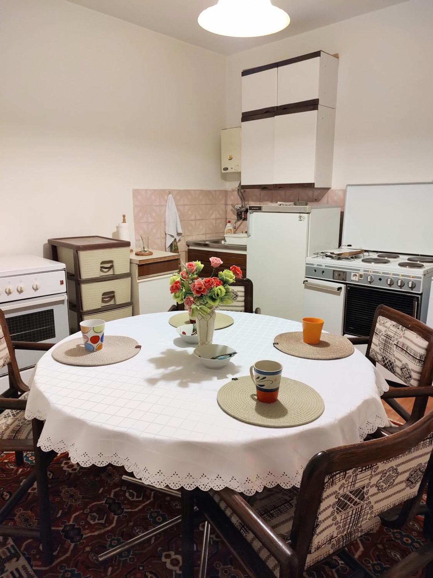 Digital Nomad Comfy Apartment,Foot Mountain Vodno And Millennium Cross,19 Min By Walk To Cener,Free Parking Skopje Zewnętrze zdjęcie